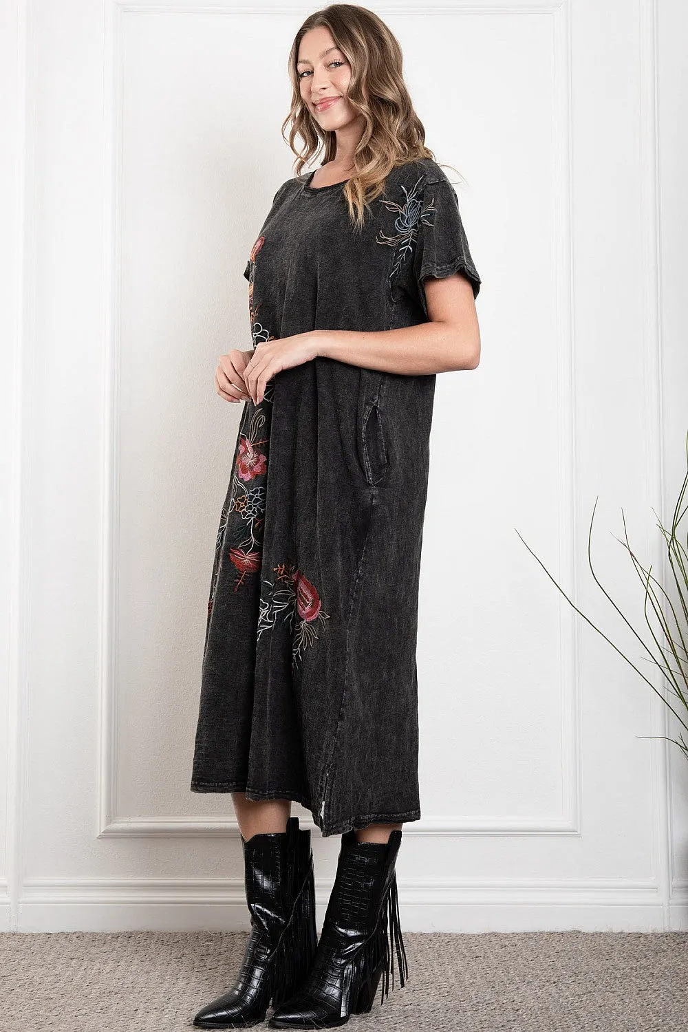 Embroidery Tee Dress #409
